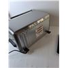 Image 3 : Kitchen Aid Countertop Oven- Powers On 18" x 11" x 10.5", Cannot Ship