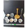 Image 1 : Vase, Paper Towel Holder, Gravy Bowls, Misc.