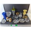 Image 1 : Salt & Pepper Shaker, Vase, Napkin Holder, Misc.