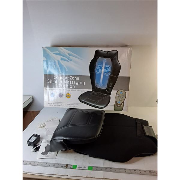 Comfort Zone Shiatsu Massaging Cushion, Appears NIB/Powers On, Cannot Ship