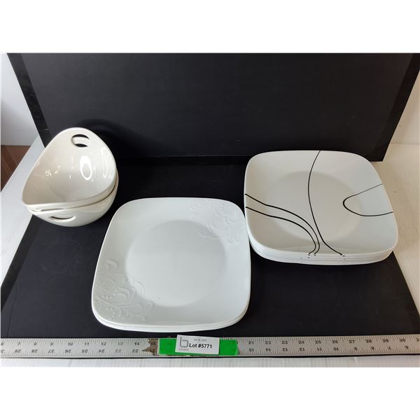 (12) Corelle Plates 10.5" & (2) PC Bowls