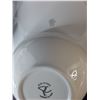 Image 2 : (12) Corelle Plates 10.5" & (2) PC Bowls