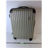 Image 1 : Ciao! Rolling Suitcase 16" x 10" x 25", Cannot Ship