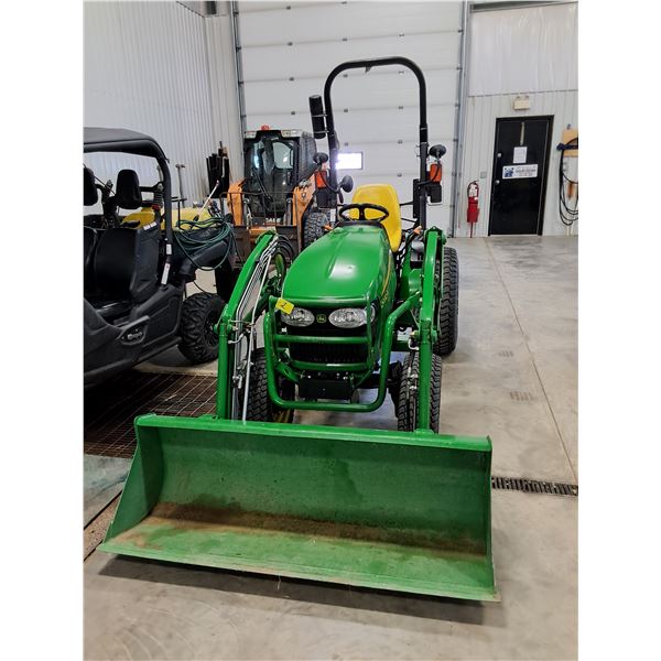 2014 John Deere 2032R Tractor-comes with Manual