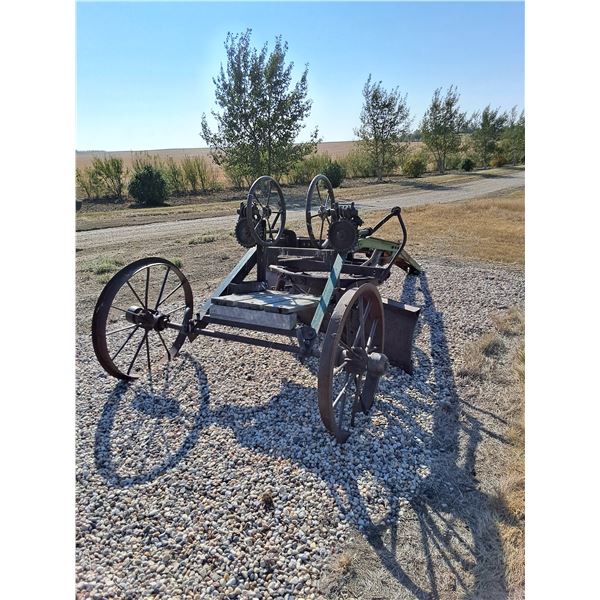 Russell Hi-Way Patrol Tow Behind Grader 7ft Blade