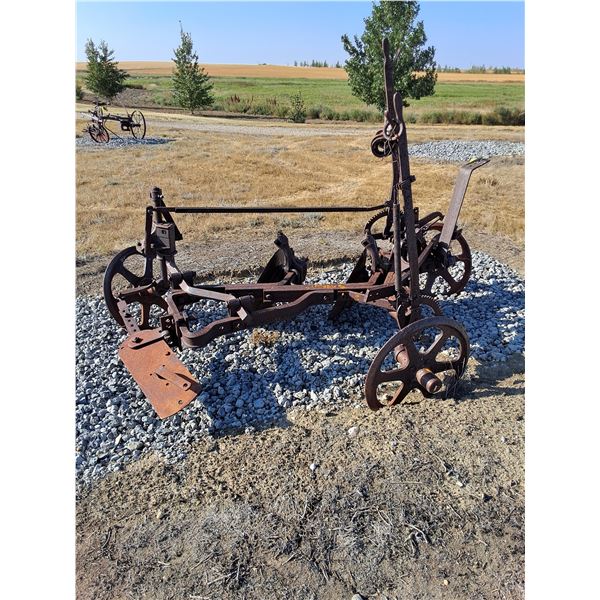 2-bottom Disc Plow