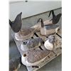 Image 3 : (approx 25) Vintage Canada Goose Decoys