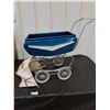 Image 5 : Vintage Doll Buggy