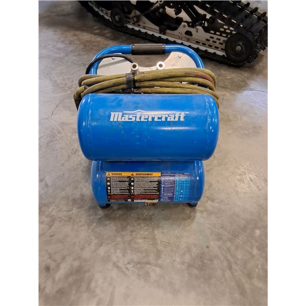 Mastercraft Compressor with Air Hose-works