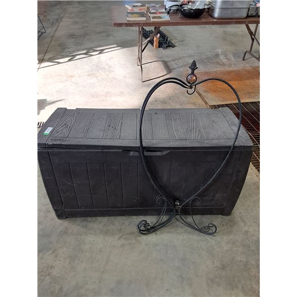 Keter Deck Storage Box and Planter Holder