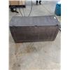 Image 5 : Keter Deck Storage Box and Planter Holder