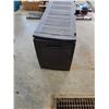 Image 6 : Keter Deck Storage Box and Planter Holder