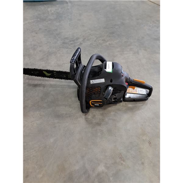 Poulan Pro PR4016 Gas Chainsaw, 16IN BAR