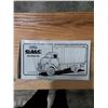Image 4 : 1952 1/34 GMC Dry Goods Van