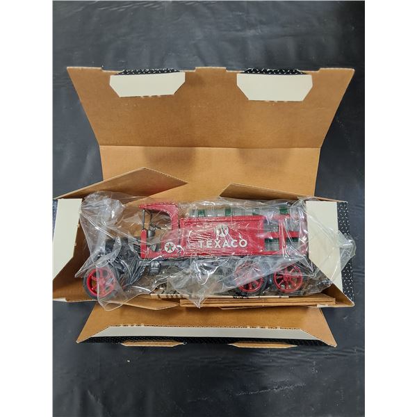 Texaco 1925 Kenworth Stake Truck