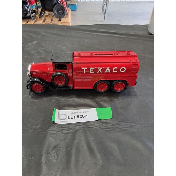 Texaco 1930 Diamond 2 1/2 ton Truck
