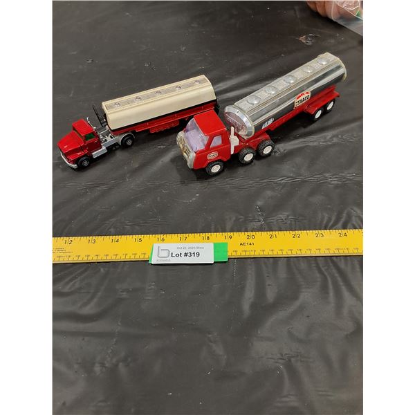 Matchbox Texaco Tanker and Truck, Buddy L Texaco Tanker and Truck