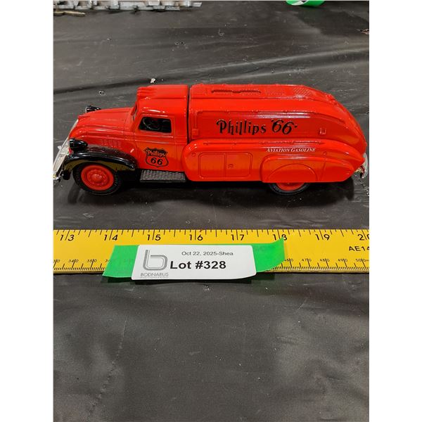 Phillips 66 1939 Dodge Airflow