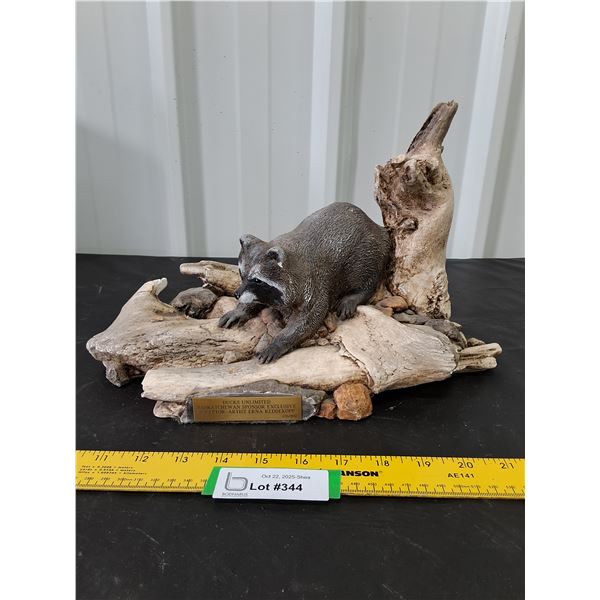 Ducks Unlimited Sponsor Exclusive Raccoon Sculpture by Erna Reddekopp