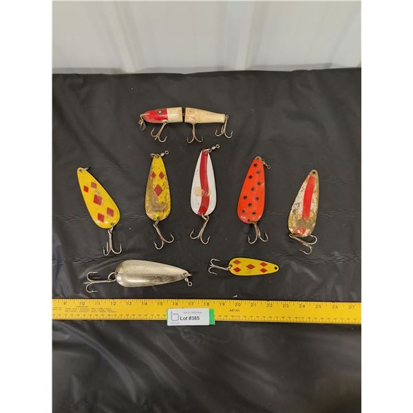 (8) Vintage Fishing Lures-mainly Len Thompson no 4 spoons