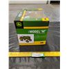 Image 3 : 1/16 John Deere 1947 Model M Wide Front Tractor Toy
