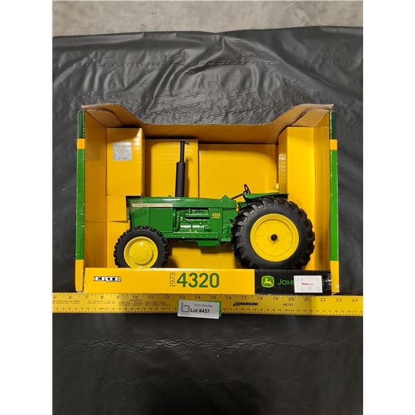 1/16 1973 John Deere  4320 Tractor Toy