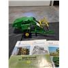 Image 5 : John Deere 30 Combine Toy and (2) Booklets