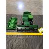 Image 3 : Die Cast ERTL John Deere Titan II Combine Toy