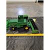 Image 4 : Die Cast ERTL John Deere Titan II Combine Toy