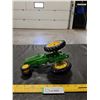 Image 6 : Die Cast John Deere Tractor Toy