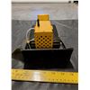 Image 5 : Tin Tonka Dozer Toy