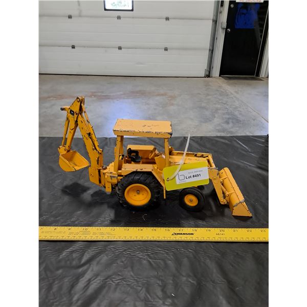 Die Cast ERTL John Deere Backhoe Toy