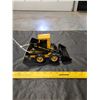 Image 4 : Die Cast New Holland Skid Steer Toy