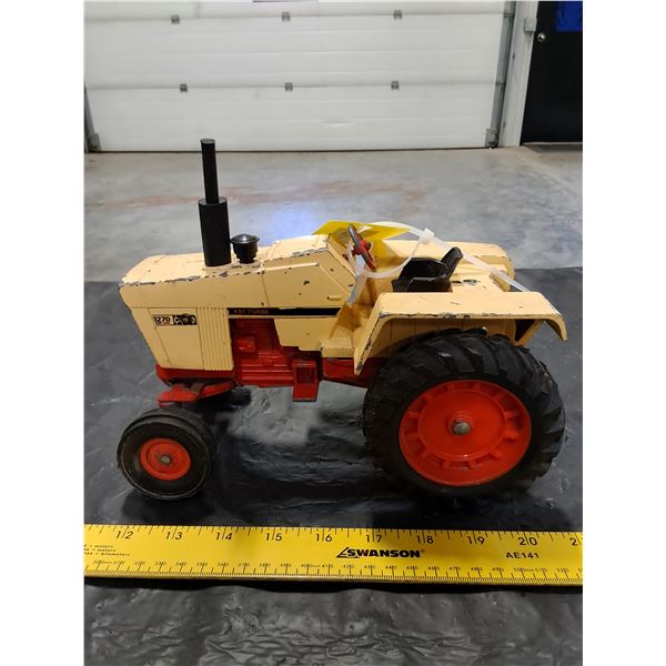 Die Cast Case 1270 Agri King Tractor Toy