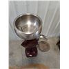 Image 2 : McCormick Deering Cream Separator