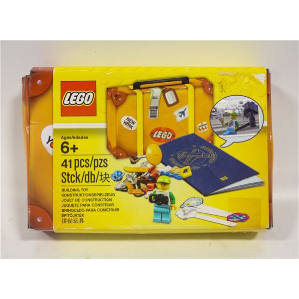 2017 LEGO TRAVEL SUITCASE 41PCS