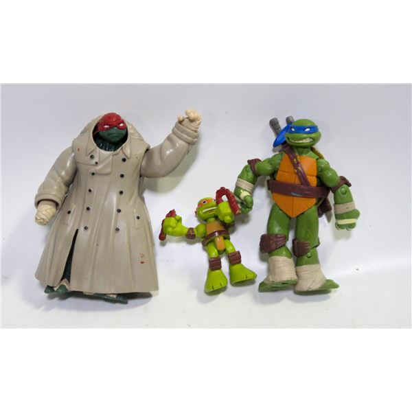 LOT OF 3 TMNT ACTION FIGURE