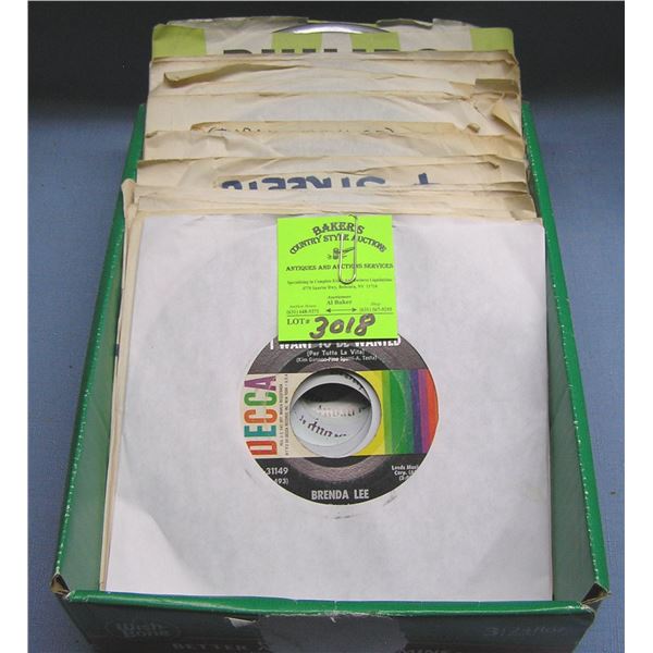 Mixed group of vintage 45 RPM records