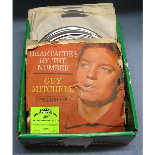 Mixed group of vintage 45 RPM records