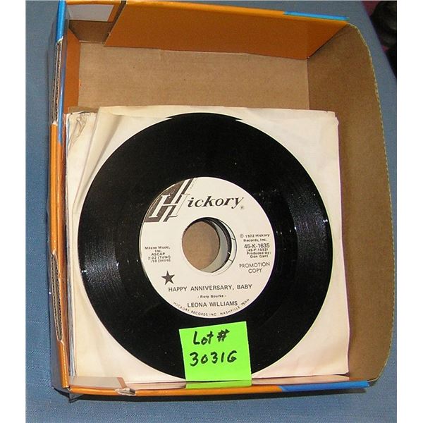 Mixed group of vintage 45 RPM records