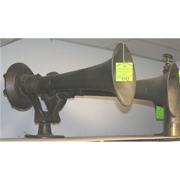 Pair of fire department/railroad emergency horns