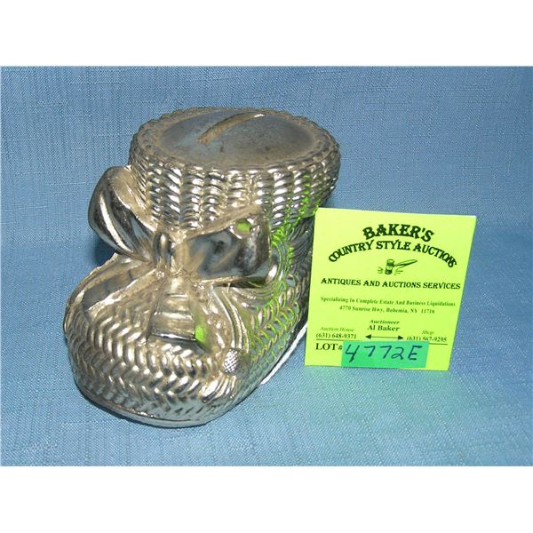 Baby shoe bank all cast metal