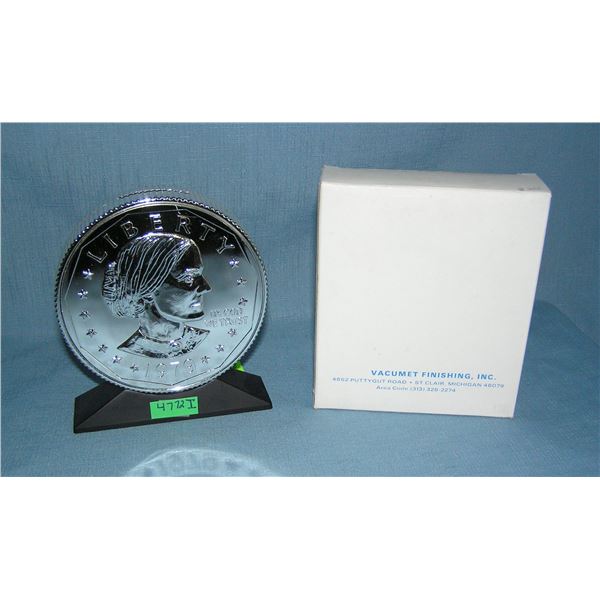 Susan B Anthony dollar coin bank all cast metal with original box