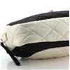 Image 5 : Chanel Reissue Camera Bag Quilted Grosgrain Small Black, Neutral
