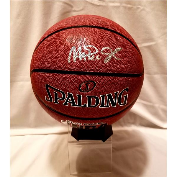 Magic Johnson-Autograph NBA Basketball