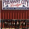Image 1 : 2-Day/2 Night All Inclusive EXPRESS South Dakota Pheasant Hunting Package for 2