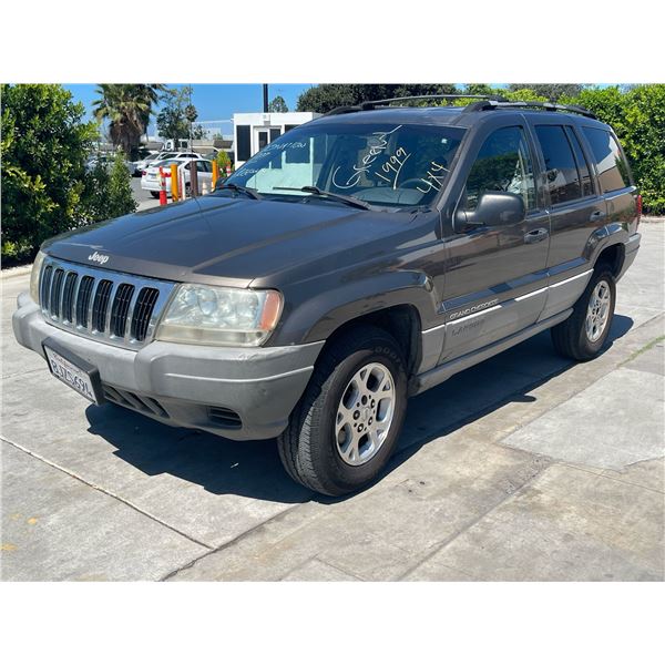 JEEP GD CHEROKEE 1999 SALV T/DONATION