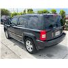Image 4 : JEEP PATRIOT 2010 SALV T/DONATION