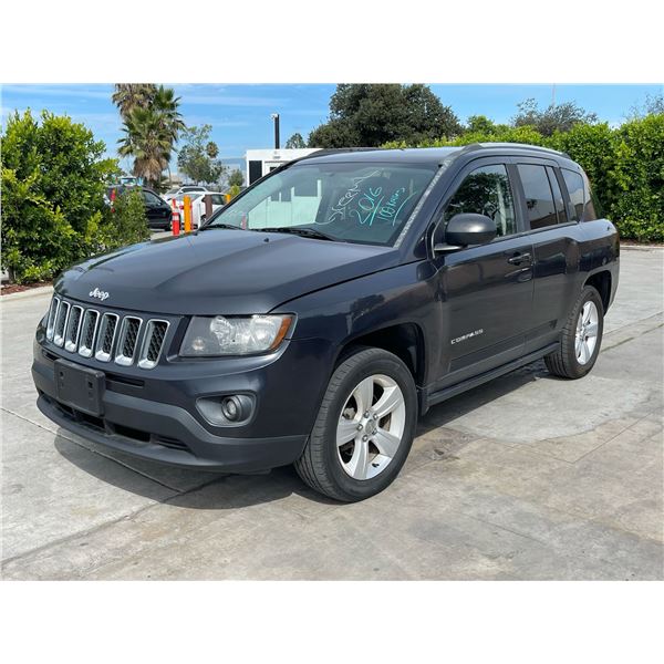 JEEP  COMPASS 2016 O/S TITLE 2 DAYS