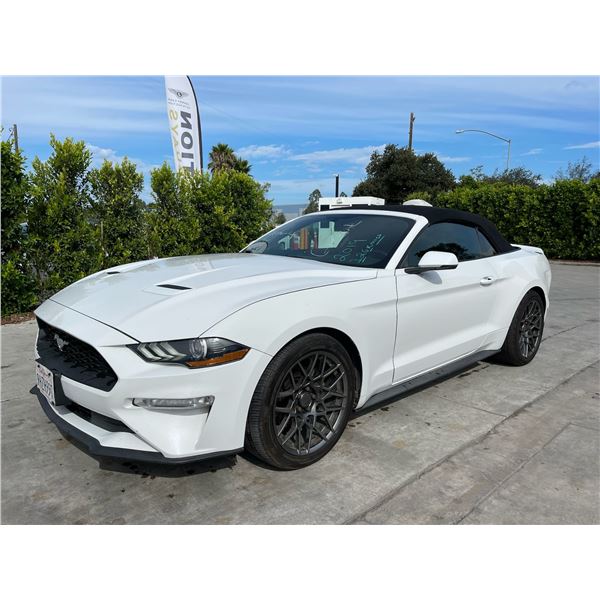 FORD  MUSTANG 2019 WAIT/TITLE